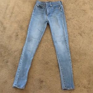 Gap True Skinny